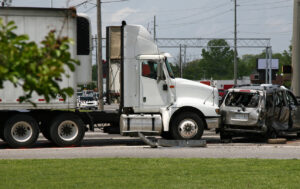 How The King Firm Car Accident and Personal Injury Lawyers Can Help You After a Tractor-Trailer Accident in Moultrie, GA